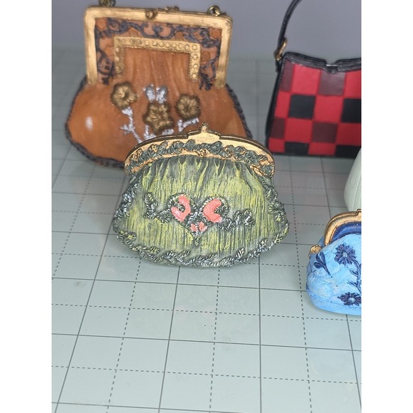 7 Vintage Classic Couture Collection Mini Purses Resin/ceramic Decor Collectable - Picture 4 of 8